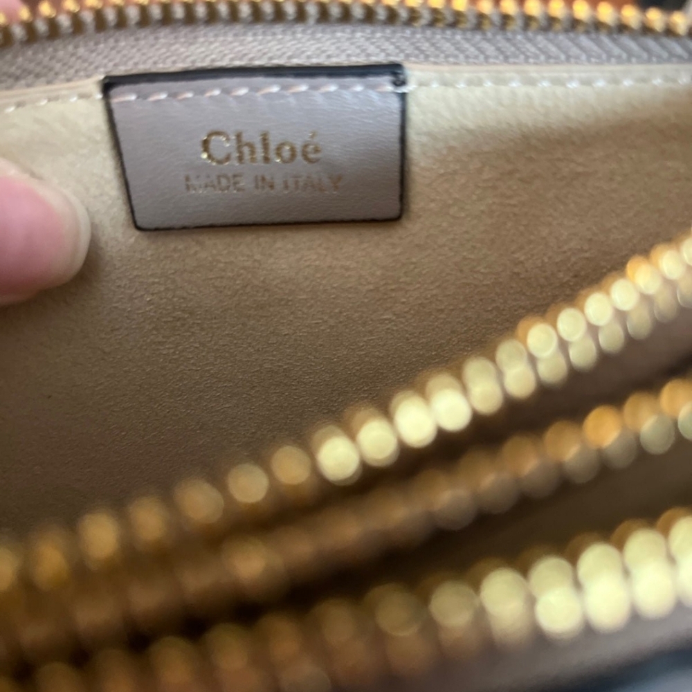 Chloe Hudson fringe crossbody bag - Picture 7 of 15